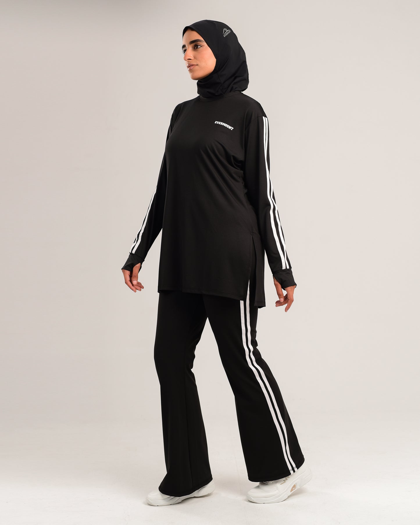 EdgeLine Yoga Pants