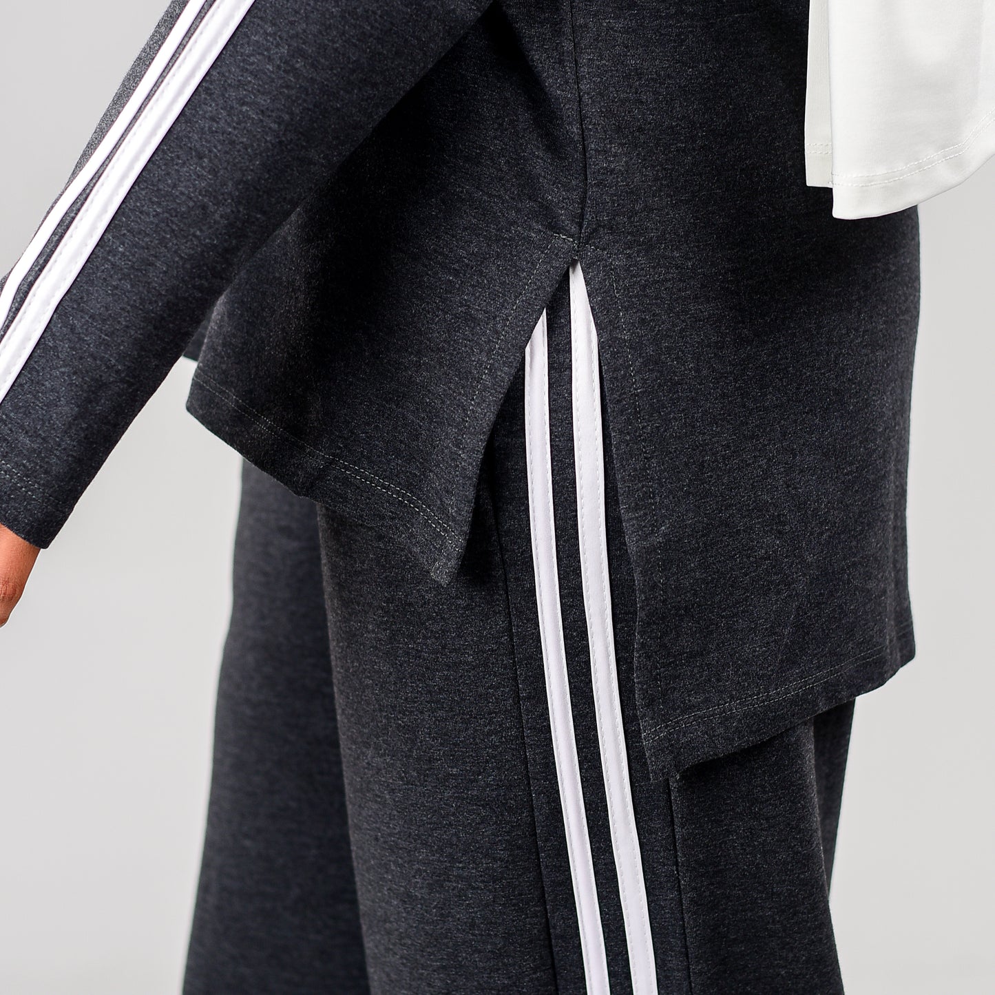 LineFlow (Sweatshirt Only)