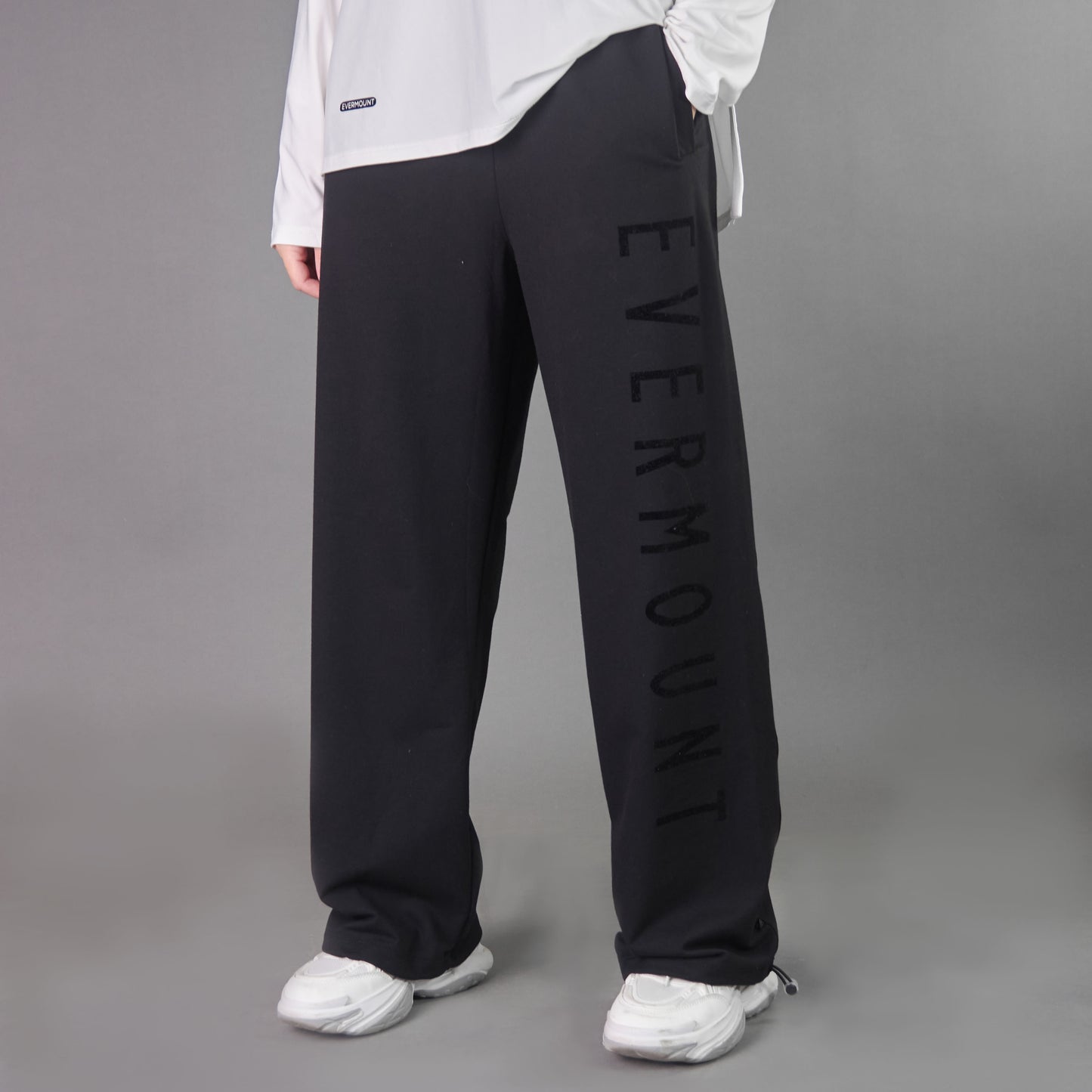 SwitchFit Sweatpants