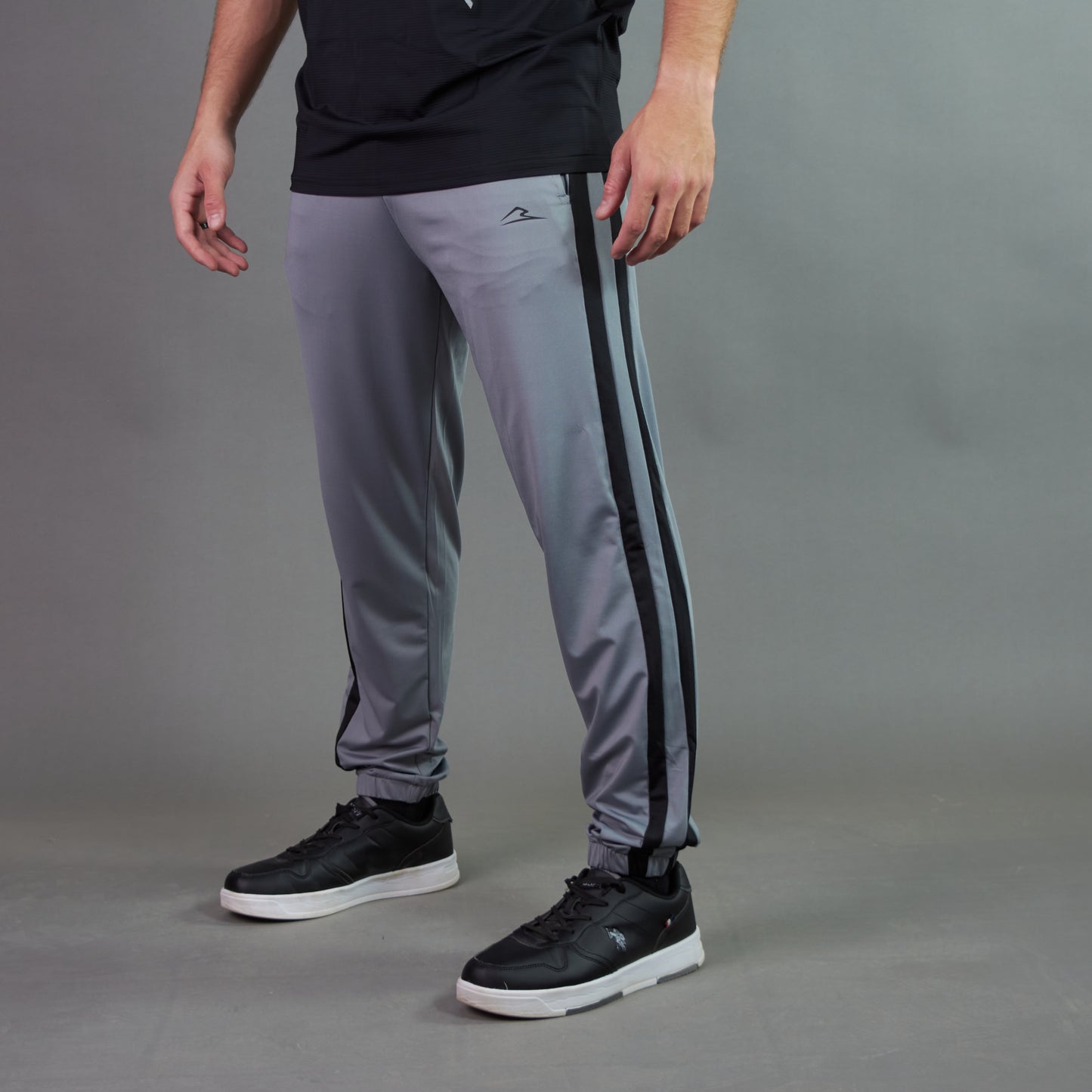 SoftSprint Sweatpants (Gray x Black)