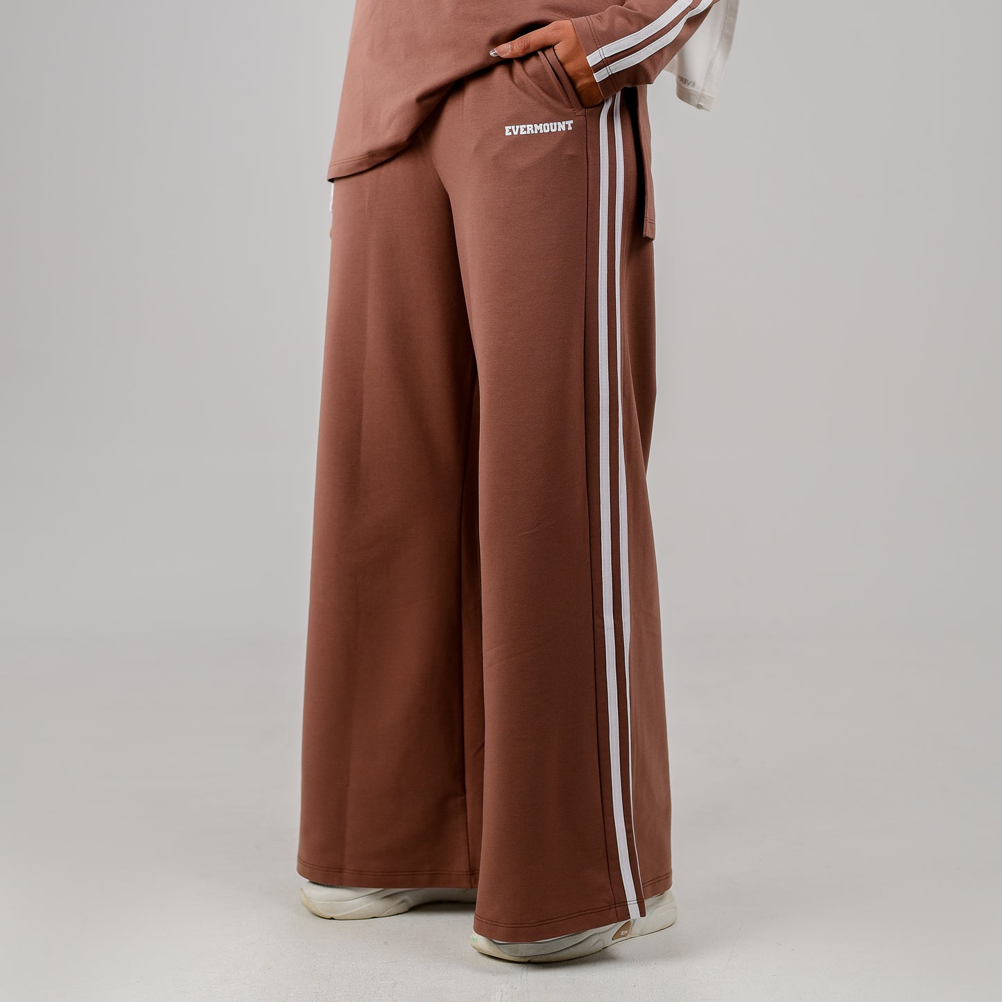 LineFlow Wide Leg (Sweatpants Only)