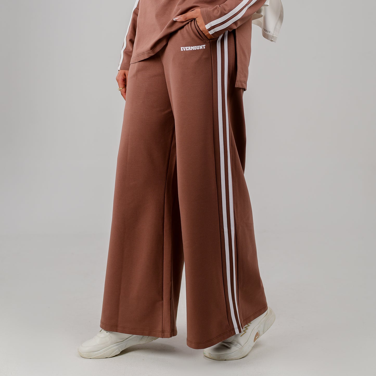LineFlow Wide Leg (Sweatpants Only)