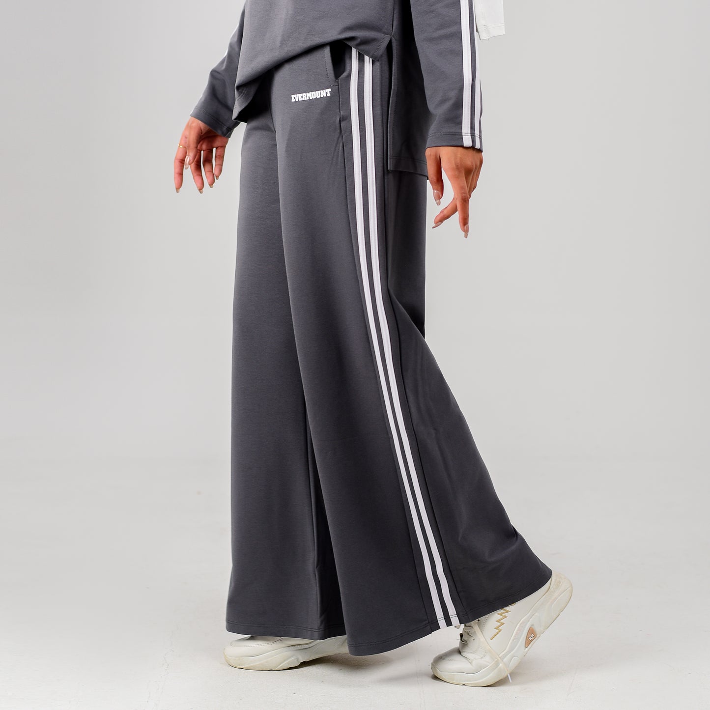 LineFlow Wide Leg (Sweatpants Only)