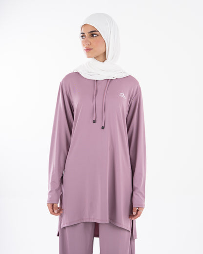Long Modest Sports Tee