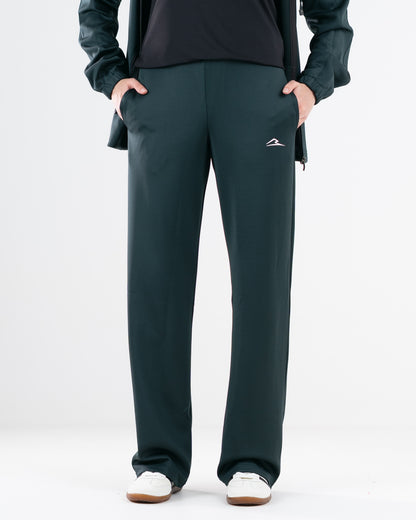 Motion Straight Pants
