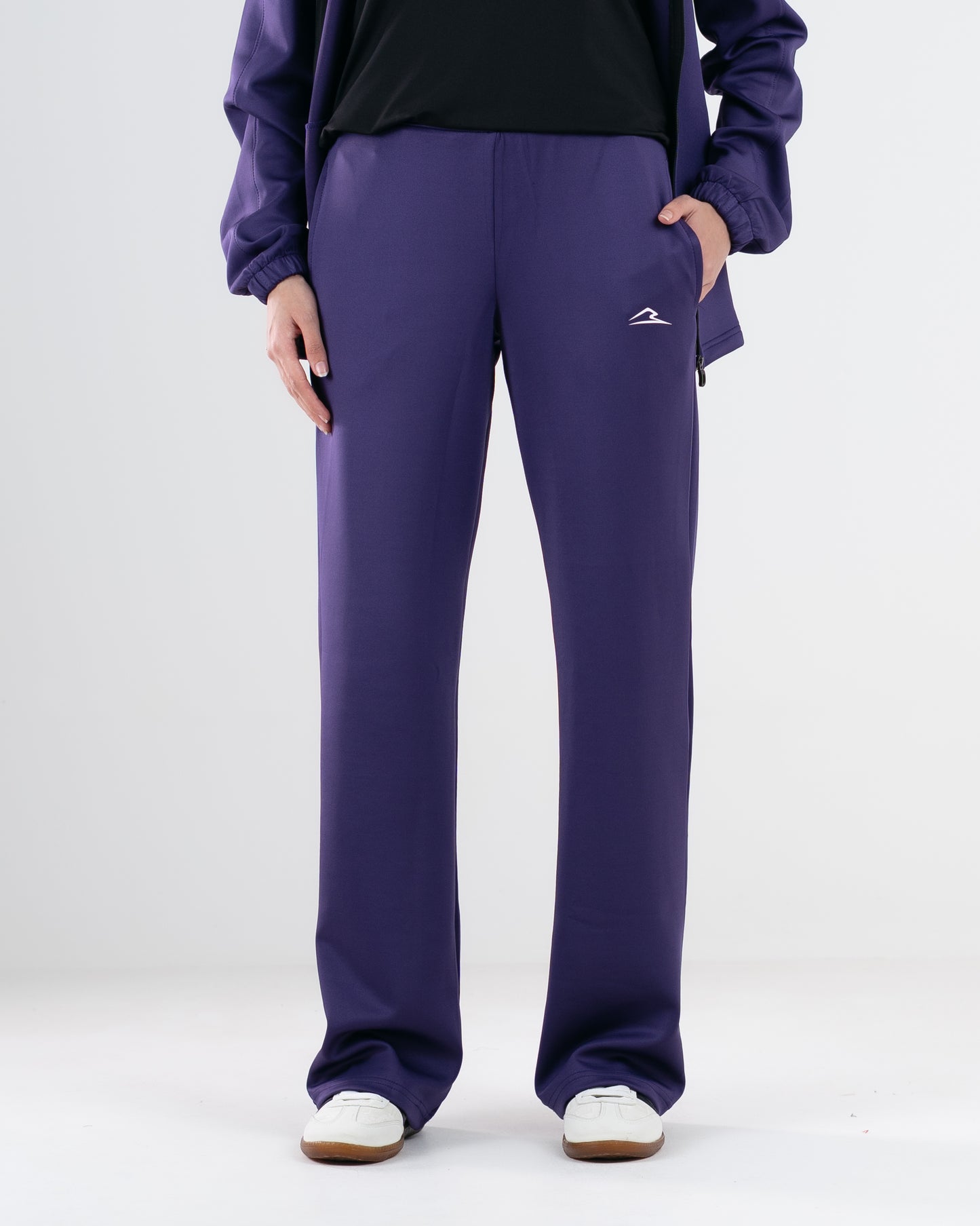 Motion Straight Pants