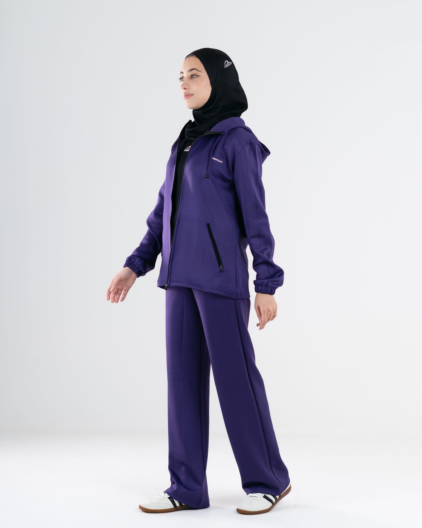 Motion Straight Pants