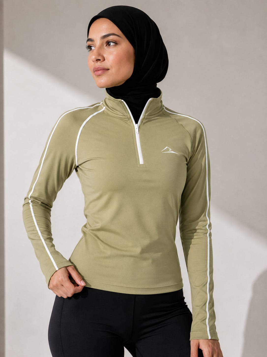 Streamline Quarter Zip
