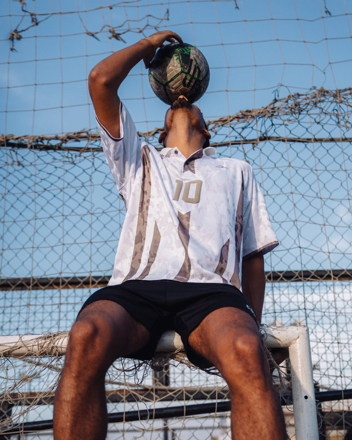 The Lay2a Jersey